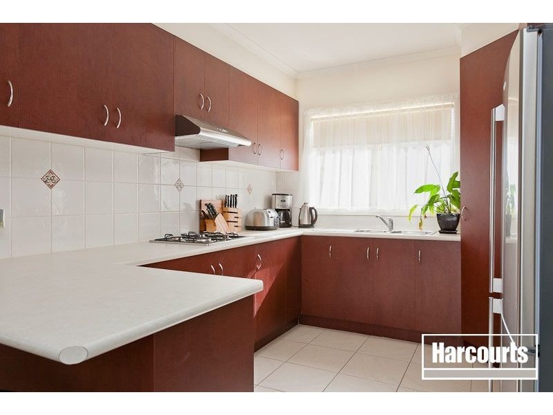 10/11 King Street, Pakenham VIC 3810