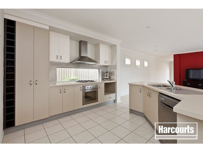 28 Kilburn Place, Pakenham VIC 3810