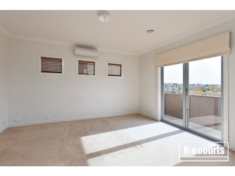 28 Kilburn Place, Pakenham VIC 3810