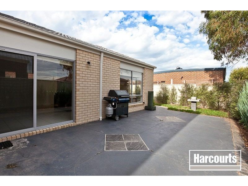 28 Kilburn Place, Pakenham VIC 3810