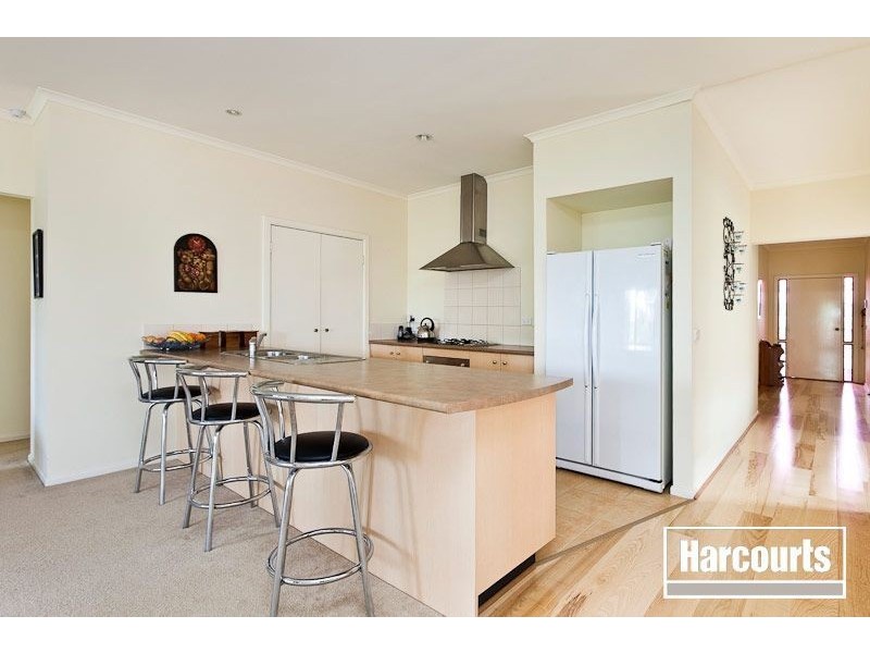 24 Arbour Rise, Pakenham VIC 3810
