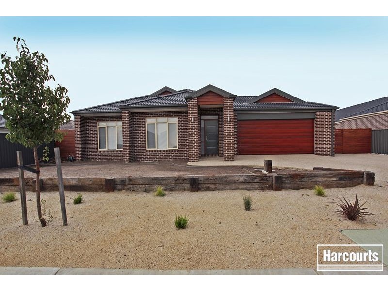 3 Bailey Place, Pakenham VIC 3810