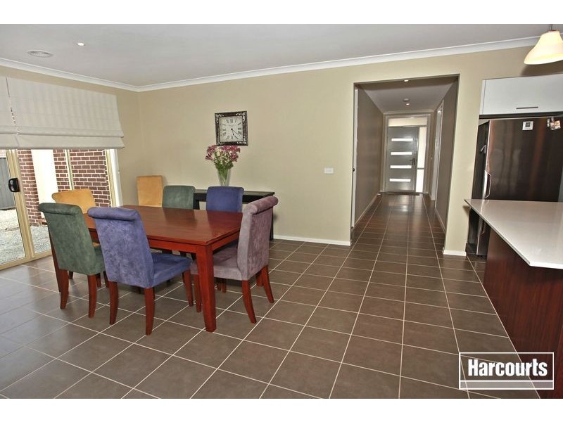 3 Bailey Place, Pakenham VIC 3810