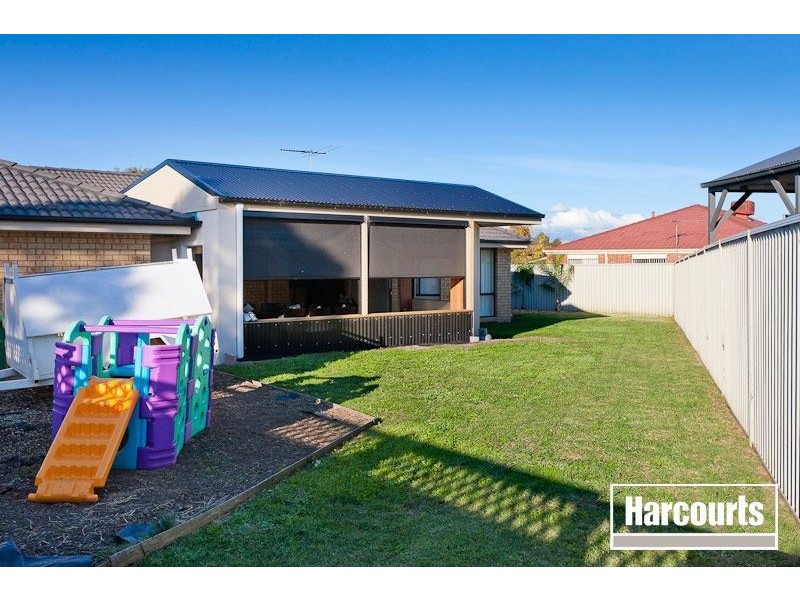 7 Ashwood Grove, Pakenham VIC 3810