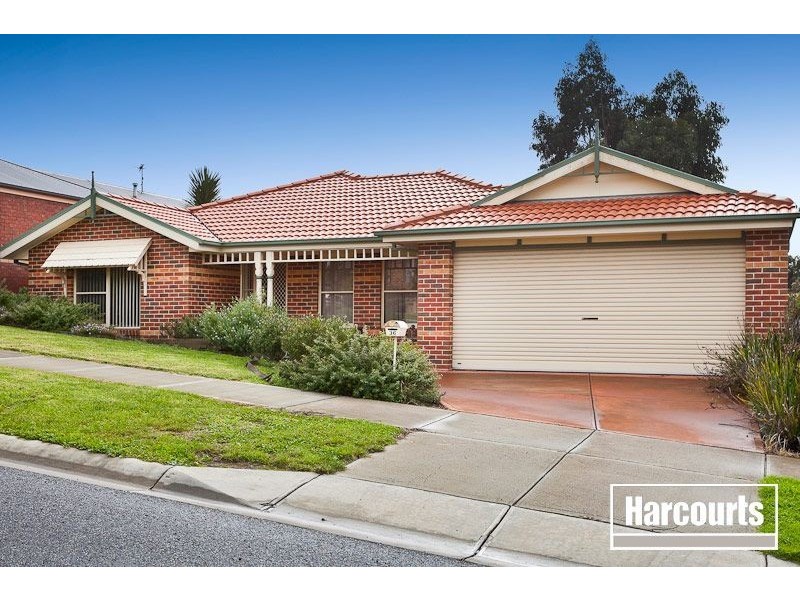 36 Ben Drive, Pakenham VIC 3810