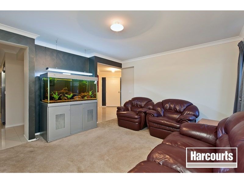 4 Mallee Circuit, Pakenham VIC 3810