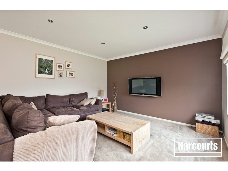 14 Seville Street, Pakenham VIC 3810