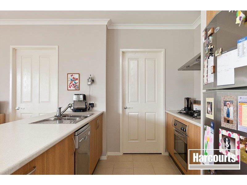 14 Seville Street, Pakenham VIC 3810