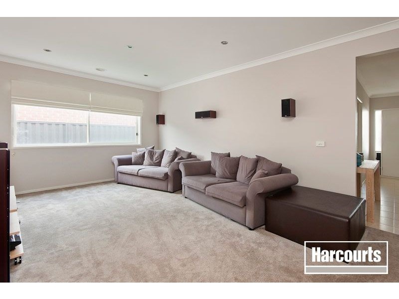 14 Seville Street, Pakenham VIC 3810