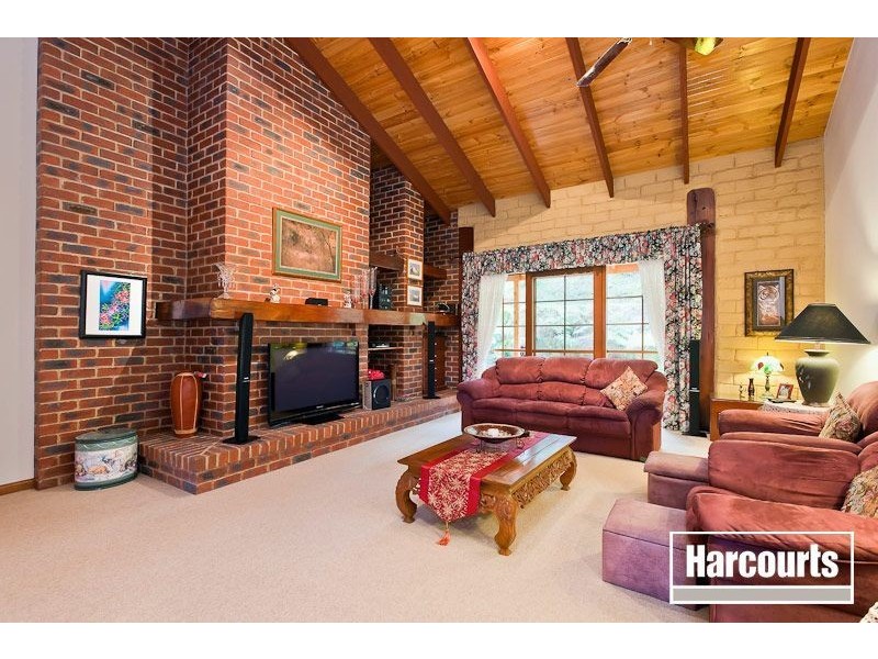 250 Gordon Road, Pakenham Upper VIC 3810