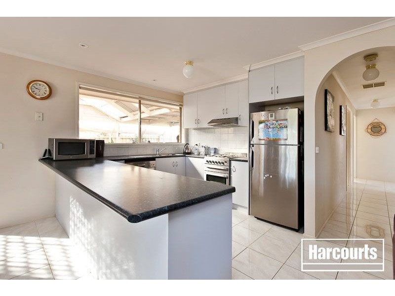 25 McMaster Court, Pakenham VIC 3810