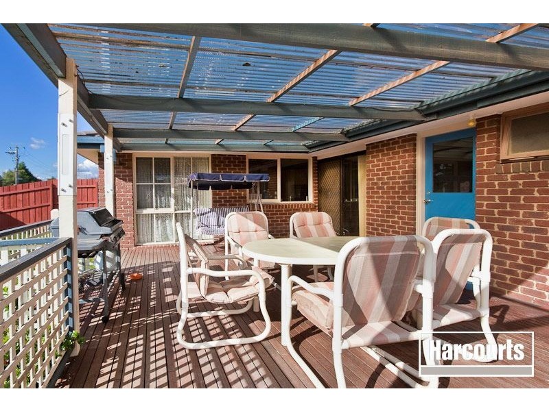2 Ashfield Drive, Berwick VIC 3806