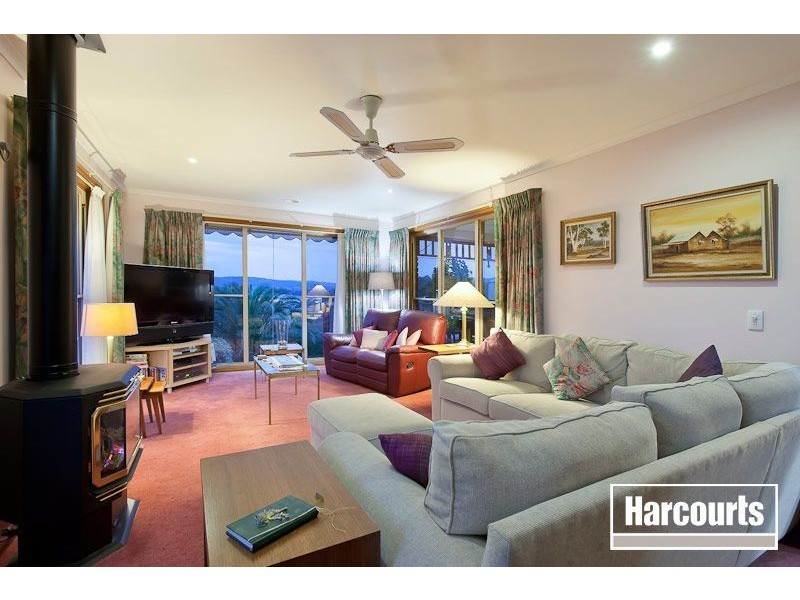 31 Highland Drive, Pakenham VIC 3810