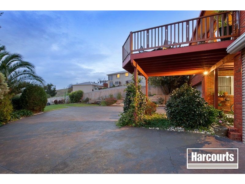 31 Highland Drive, Pakenham VIC 3810