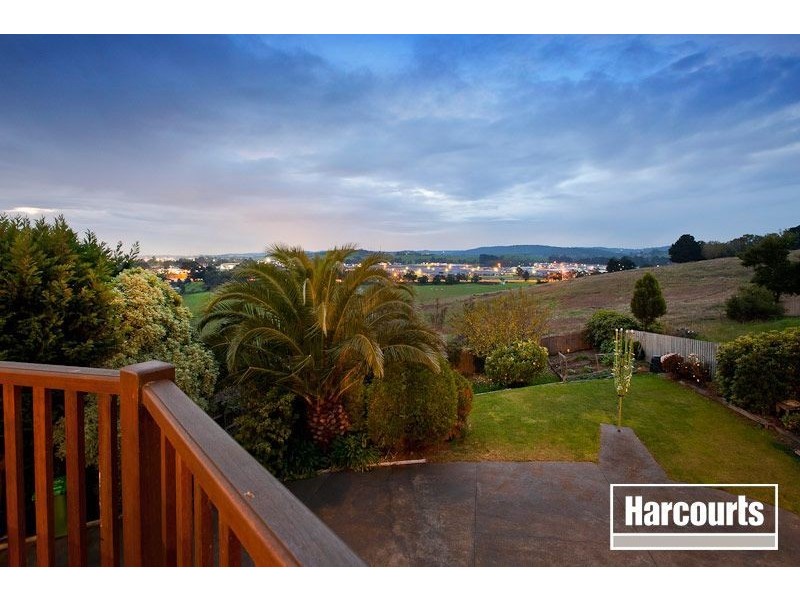 31 Highland Drive, Pakenham VIC 3810