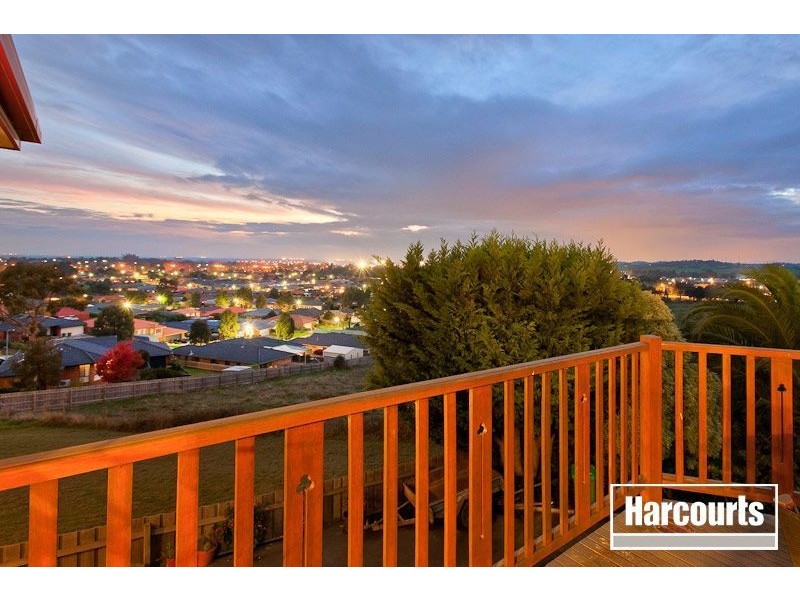 31 Highland Drive, Pakenham VIC 3810