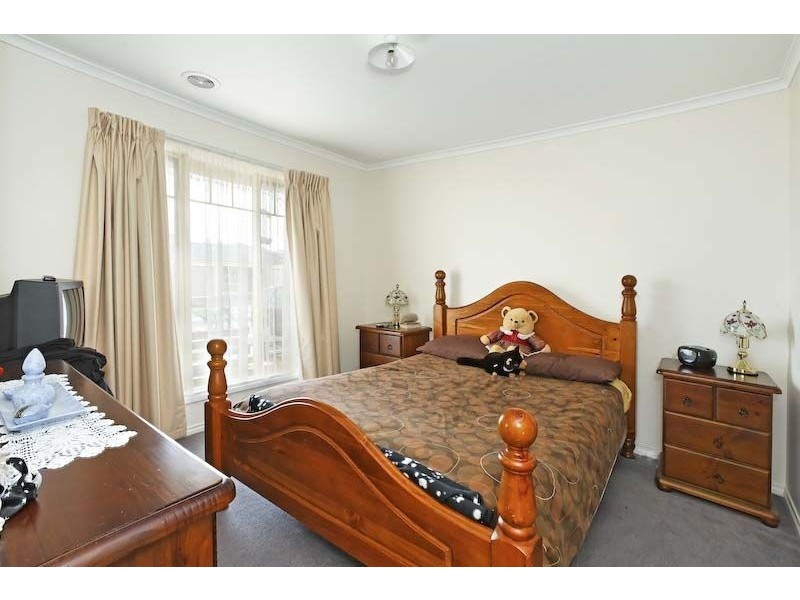 18 Mikasa Place, Pakenham VIC 3810