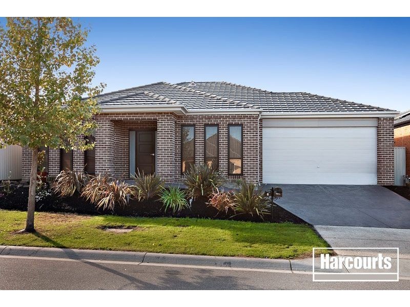 6 Goulburn Place, Pakenham VIC 3810