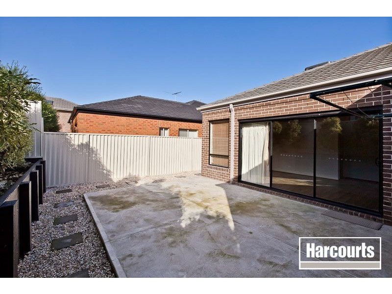 6 Goulburn Place, Pakenham VIC 3810