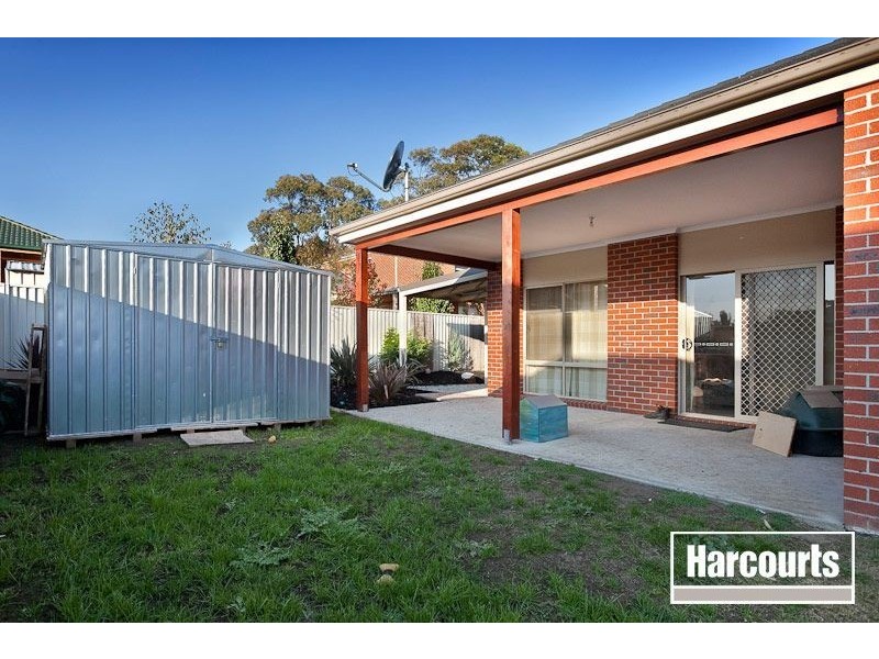 8 Eventide Rise, Pakenham VIC 3810