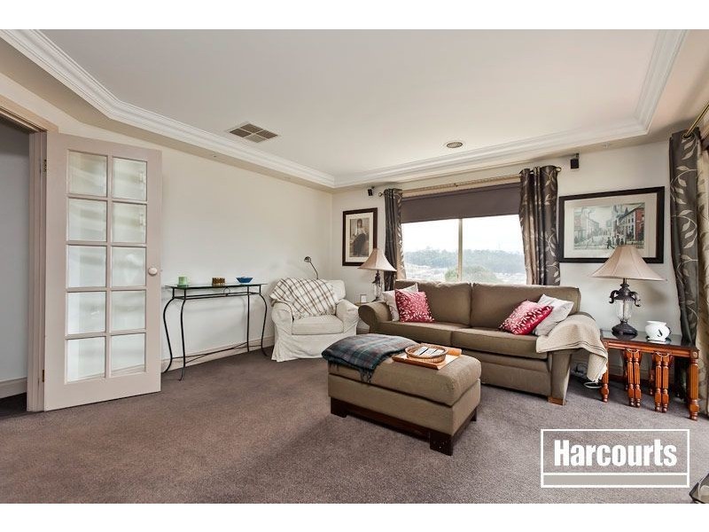 25 Ralron Court, Pakenham VIC 3810