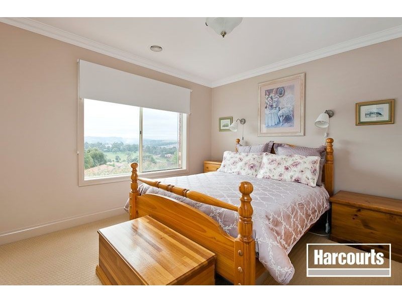 25 Ralron Court, Pakenham VIC 3810