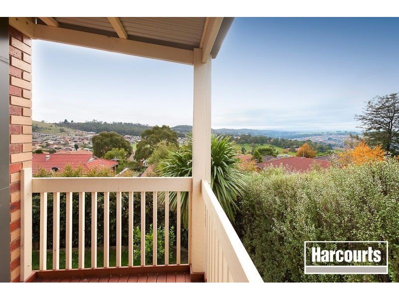 25 Ralron Court, Pakenham VIC 3810