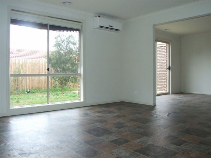 47 Manna Gum Drive, Pakenham VIC 3810