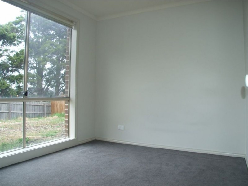 47 Manna Gum Drive, Pakenham VIC 3810