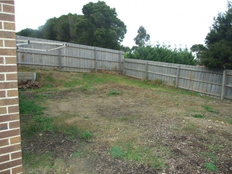 47 Manna Gum Drive, Pakenham VIC 3810