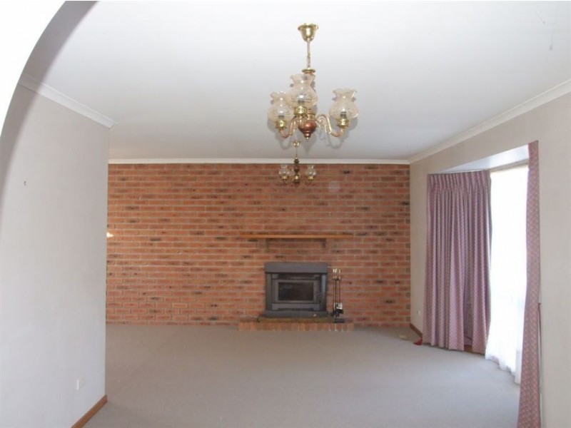 17 Mikkell Court, Pakenham VIC 3810