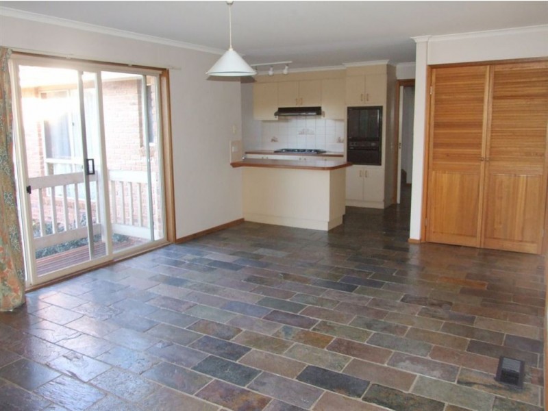 17 Mikkell Court, Pakenham VIC 3810