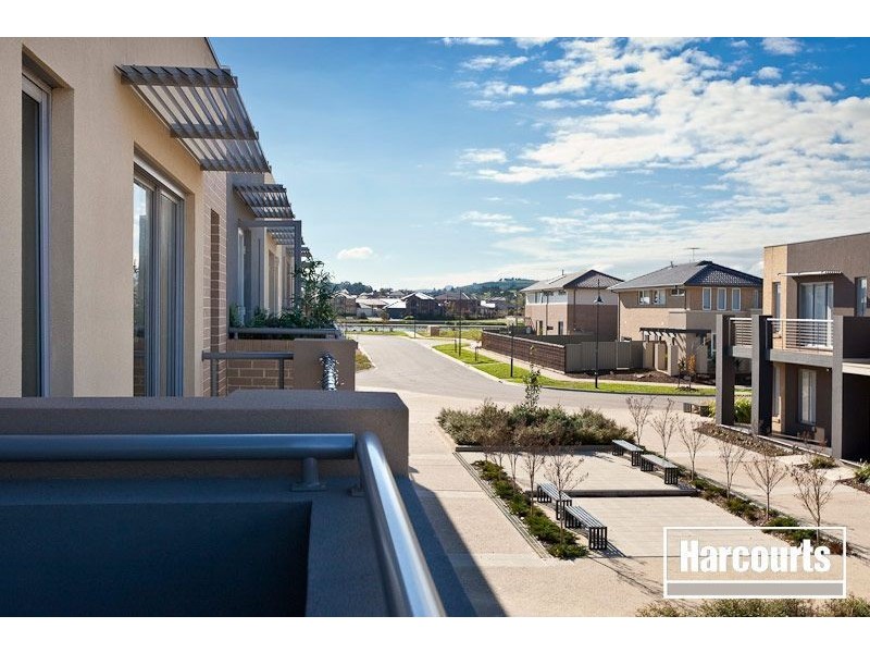 11 Egret Way, Pakenham VIC 3810