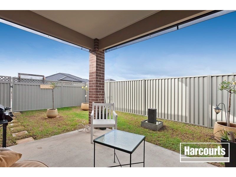 22 Ibis Close, Pakenham VIC 3810