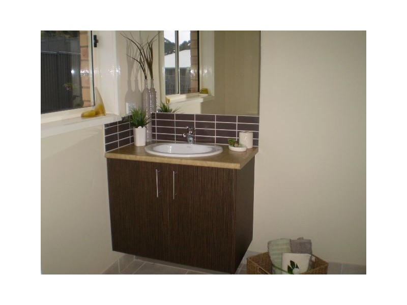 32 Wild Cherry Avenue, Pakenham VIC 3810