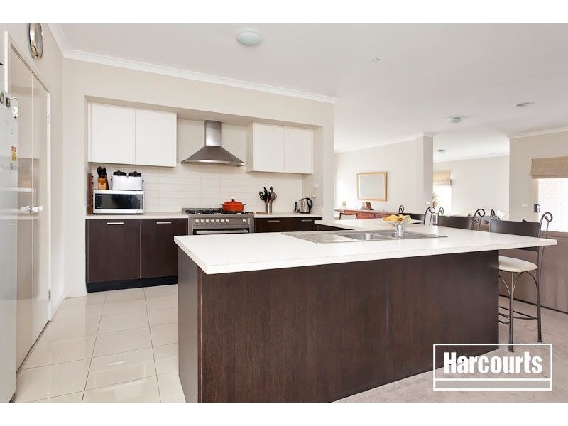 7 Goulburn Place, Pakenham VIC 3810