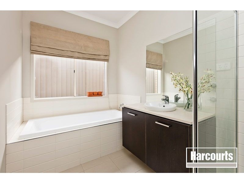 7 Goulburn Place, Pakenham VIC 3810