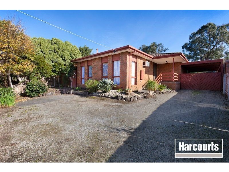143 Duncan Drive, Pakenham VIC 3810