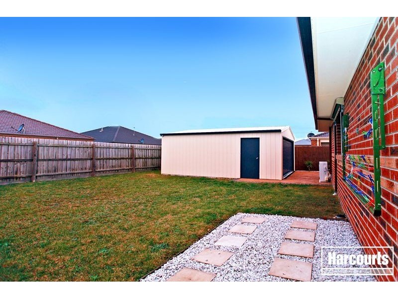 2 Streeton Court, Pakenham VIC 3810