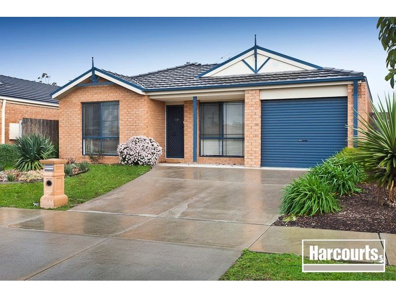 20 Wakenshaw Crescent, Pakenham VIC 3810