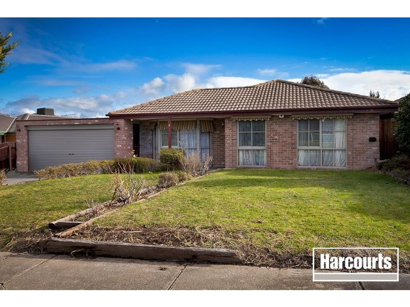 5 McNamara Court, Pakenham VIC 3810