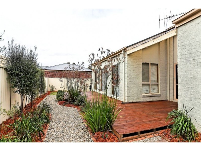 20 Hartland Circuit, Pakenham VIC 3810