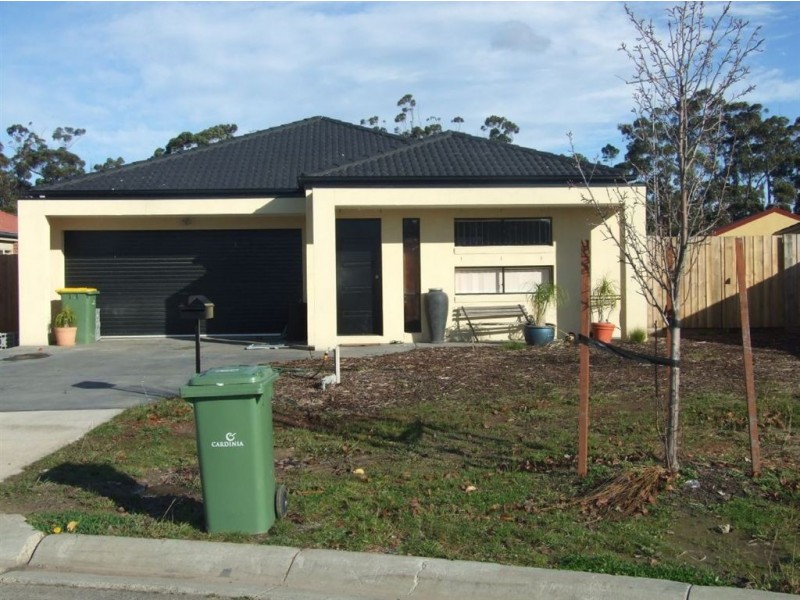 32 Grand Central Boulevard, Pakenham VIC 3810