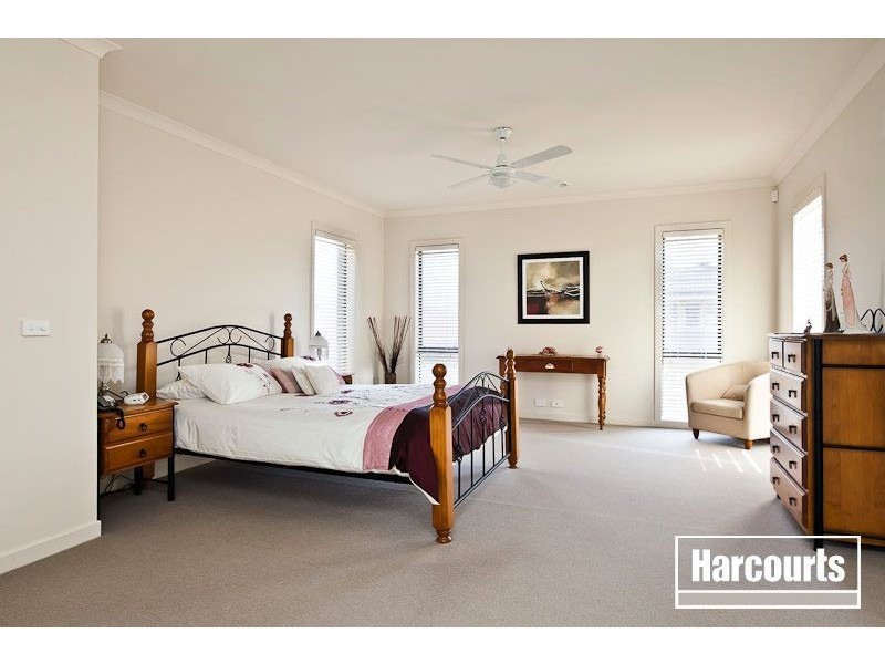 26a Kilburn Place, Pakenham VIC 3810