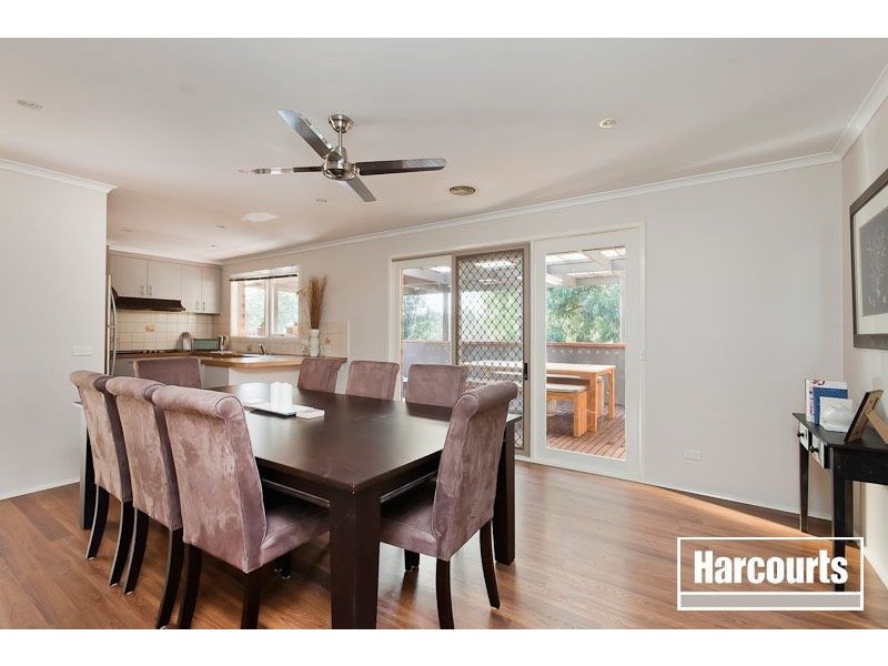 2 Funston Court, Pakenham VIC 3810