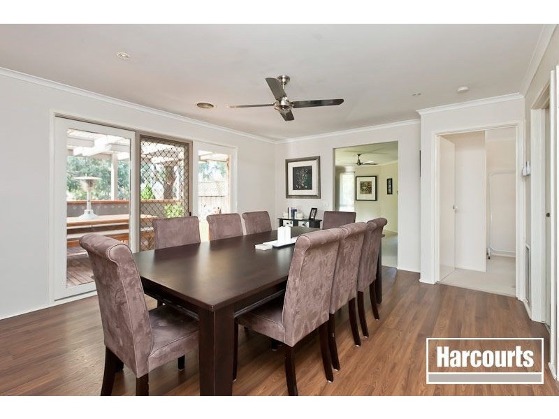 2 Funston Court, Pakenham VIC 3810