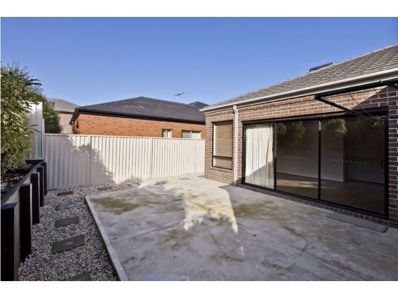 6 Goulburn Place, Pakenham VIC 3810