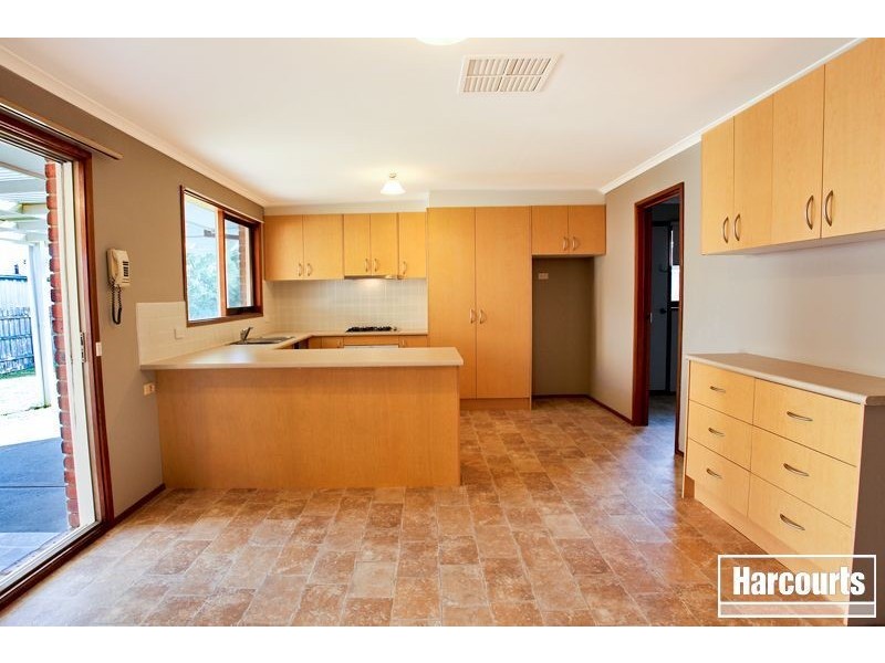 95 Racecourse Road, Pakenham VIC 3810