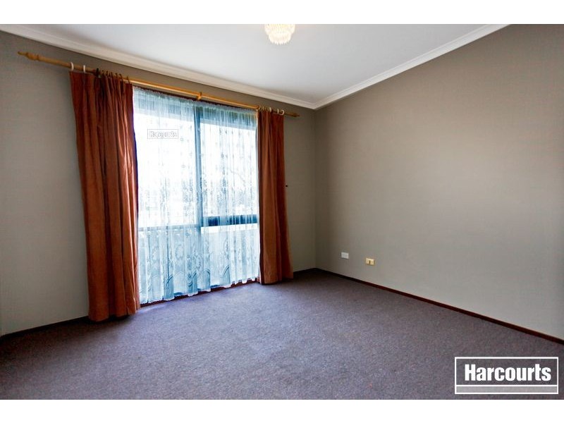 95 Racecourse Road, Pakenham VIC 3810