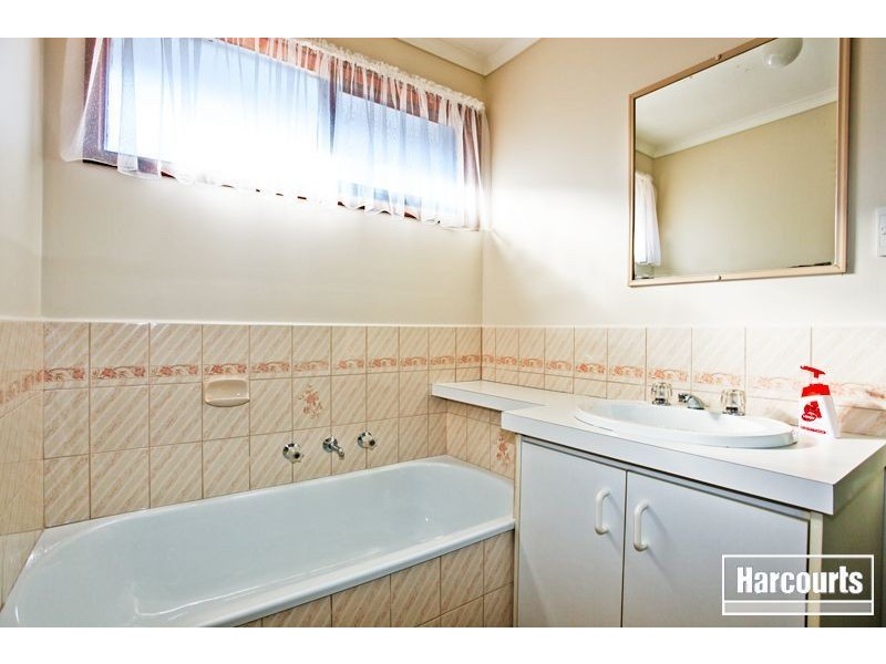 95 Racecourse Road, Pakenham VIC 3810